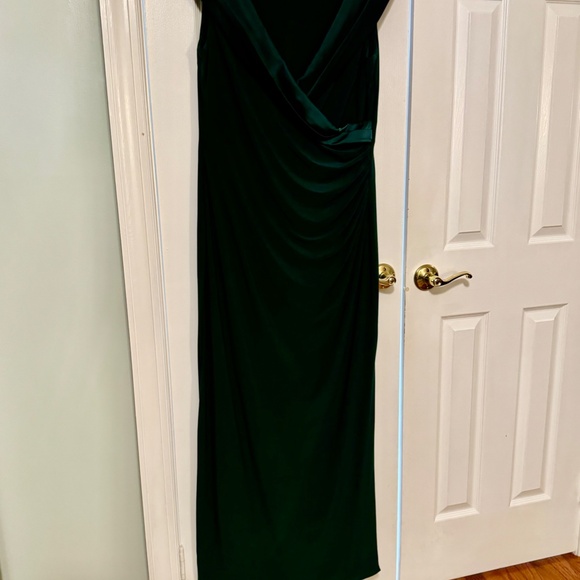 Leonetta Satin V-Neck Jersey Evening Gown - Picture 2 of 7